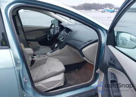 2012 Ford Focus Se from USA, damaged, VIN 1FAHP3F21CL435403